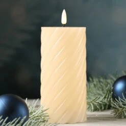 LED Kerze TWIST Echtwachs Gedreht Flackernd H: 17,5cm In Creme 12 LED Kerze TWIST Echtwachs Gedreht Flackernd H: 17,5cm In Creme -Heimdekoration marelida led kerze twist echtwachs gedreht flackernd h 17 5cm in creme 2