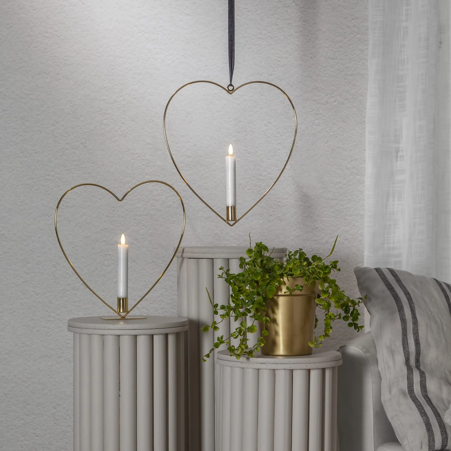 Star Trading Dekoherz Mit LED Stabkerze Hängender Kerzenhalter H: 28,5cm In Gold 8 Star Trading Dekoherz Mit LED Stabkerze Hängender Kerzenhalter H: 28,5cm In Gold – Bild 6