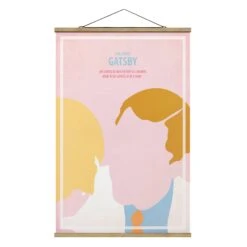 Stoffbild Mit Posterleisten - Filmposter The Great Gatsby In Rosa 13 Stoffbild Mit Posterleisten - Filmposter The Great Gatsby In Rosa -Heimdekoration wallart stoffbild mit posterleisten filmposter the great gatsby in rosa 4