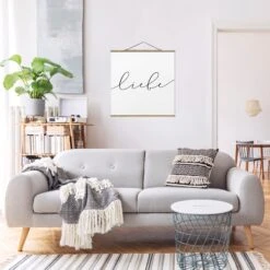 Stoffbild Mit Posterleisten - Liebe Kalligraphie In Weiß 12 Stoffbild Mit Posterleisten - Liebe Kalligraphie In Weiß -Heimdekoration wallart stoffbild mit posterleisten liebe kalligraphie in weiss 3